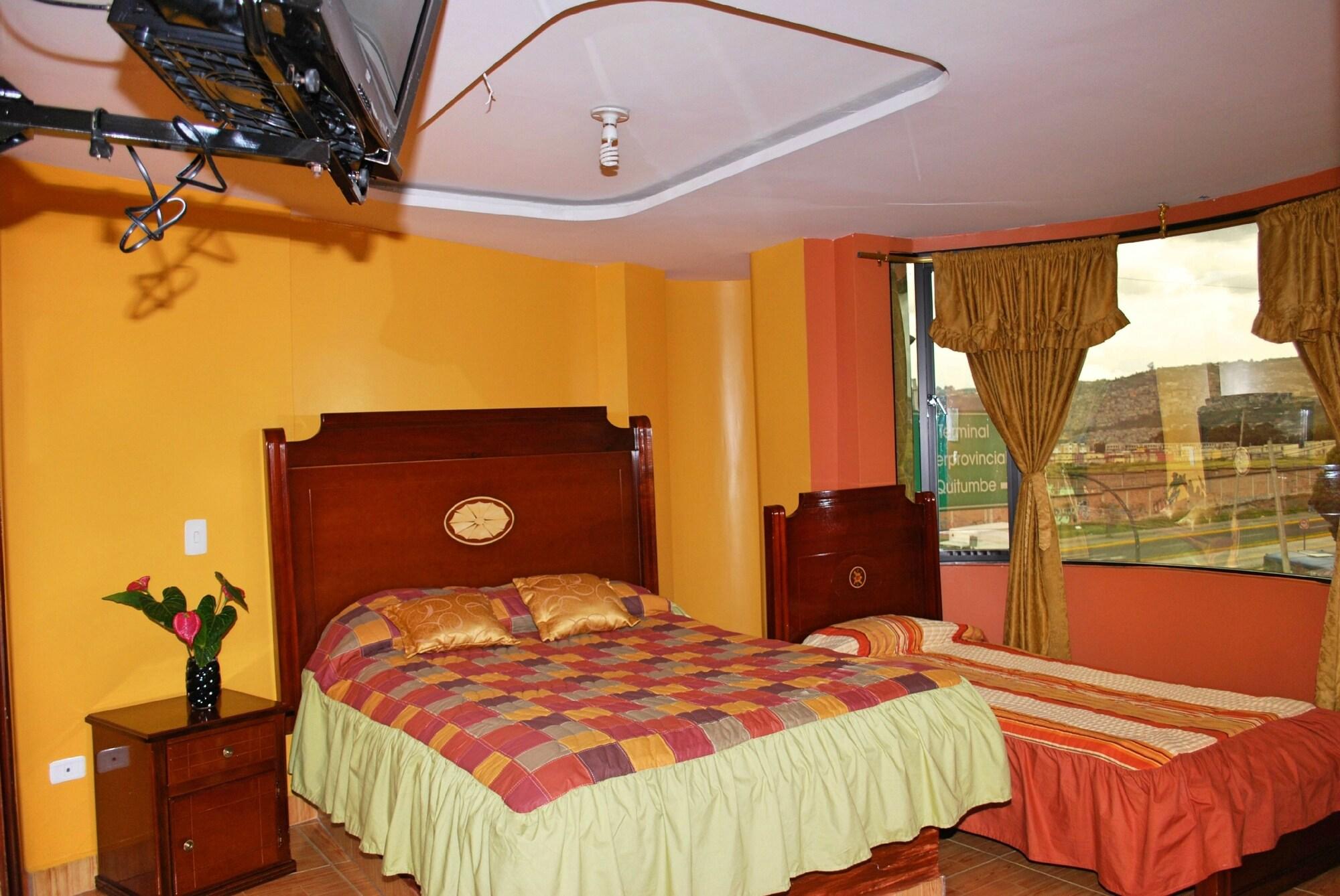 Hotel Gran Quitumbe กีโต ภายนอก รูปภาพ